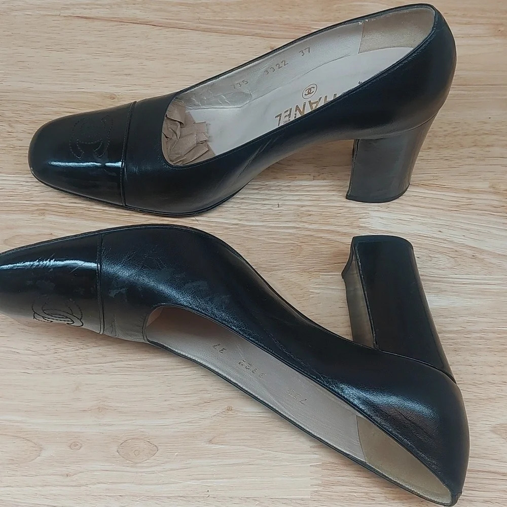 COCO CHANEL Black leather/patent Block heels CC logo EU 37 US 6.5-7 READ⬇️ - Picture 8 of 15